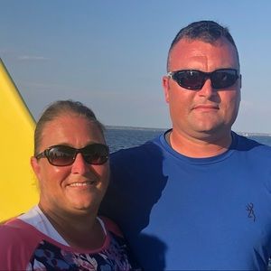 Meet your Posher, Amey